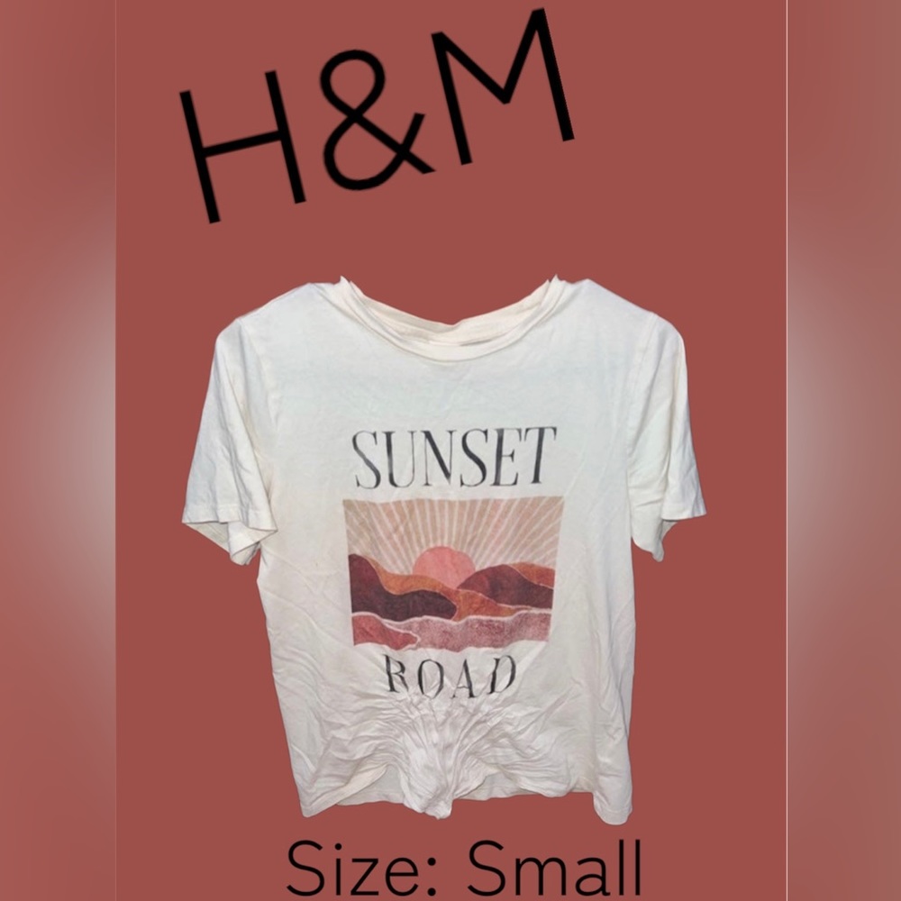 Graphic top